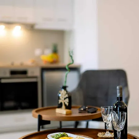 Icarus & Hermes Luxury