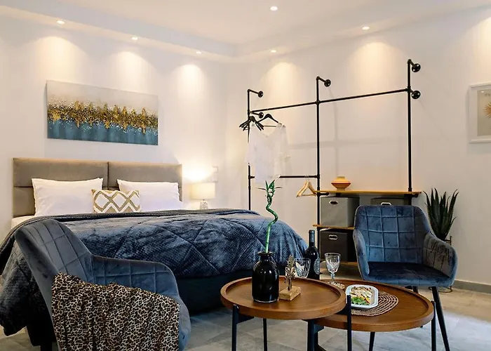 Icarus & Hermes Luxury Apartament Kontokali